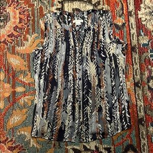 Stylish Women's Sleeveless Top - Multicolor - NWT